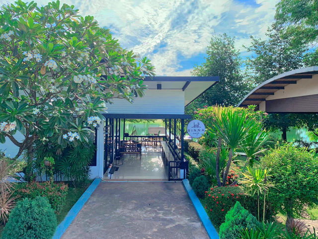 คาเฟ่อำเภอกันทรลักษ์ 4 แยกบ้านจาน