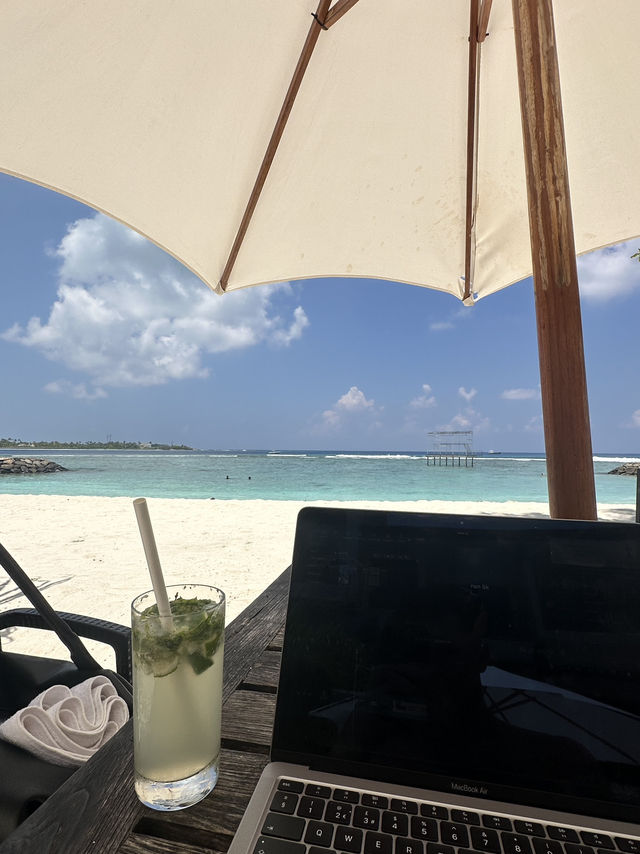Mojitos on the beach 