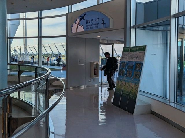 【鹿児島】展望デッキで飛行機を見送る✈️