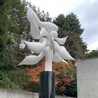 【箱根🇯🇵】ユニークな彫刻を楽しめる🌳彫刻の森美術館
