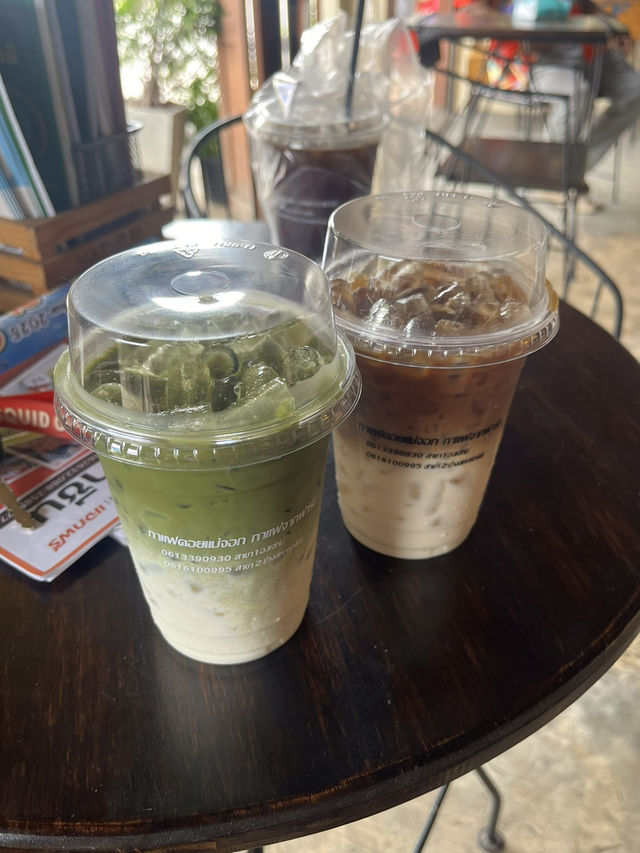 จิบกาแฟหอม ๆ กลางบรรยากาศแจ้ห่มที่ดอยแม่จอก Coffee