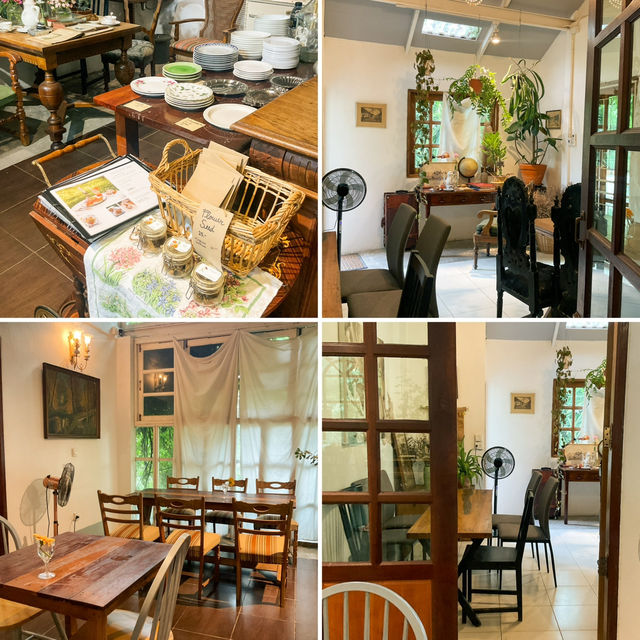 White House Forest Korat | คาเฟ่บ้านสวนสุดโคซี่🌼
