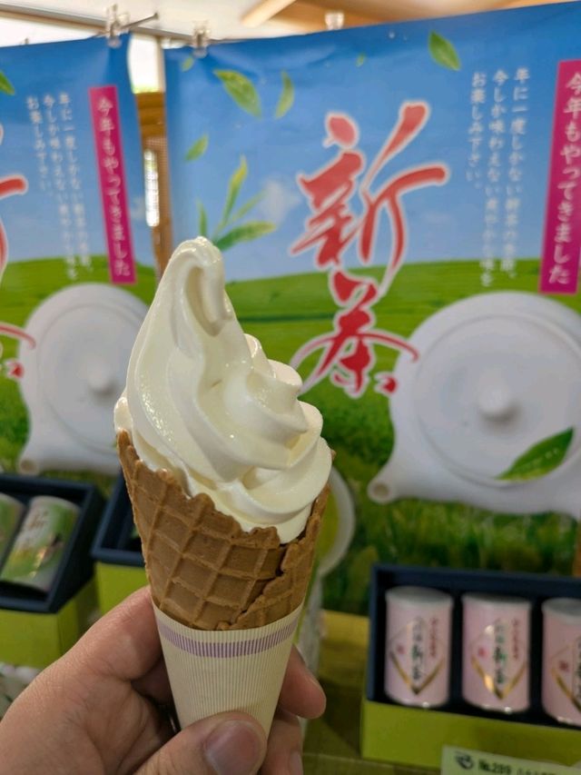 お茶屋さんで味わう絶品ソフト！川根本町の寄り道グルメ
