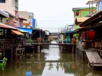 ตลาดระแหง 100 ปี ปทุมธานี ตลาดโบราณคลาสสิกแบบไทยๆ