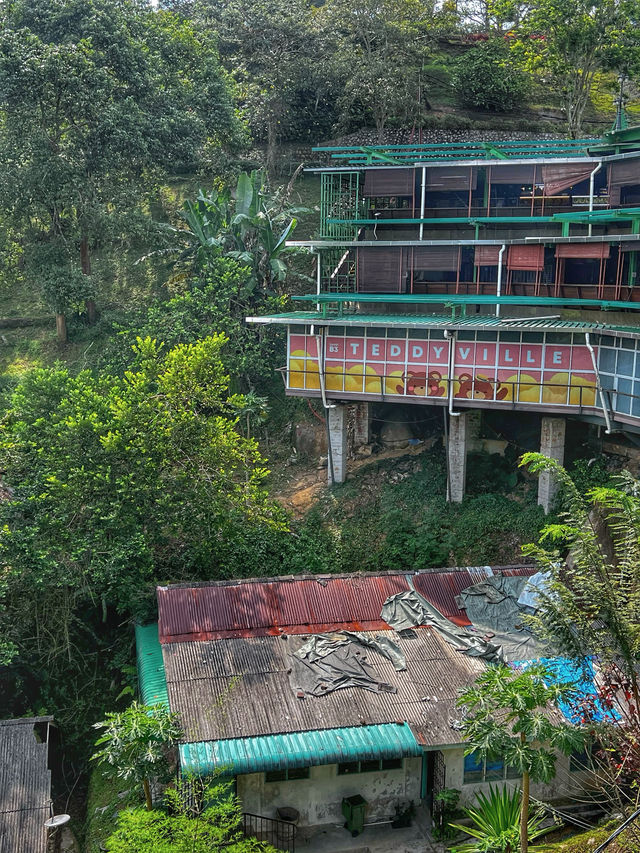 A Scenic Escape Above the Island: Springtime at Penang Hill