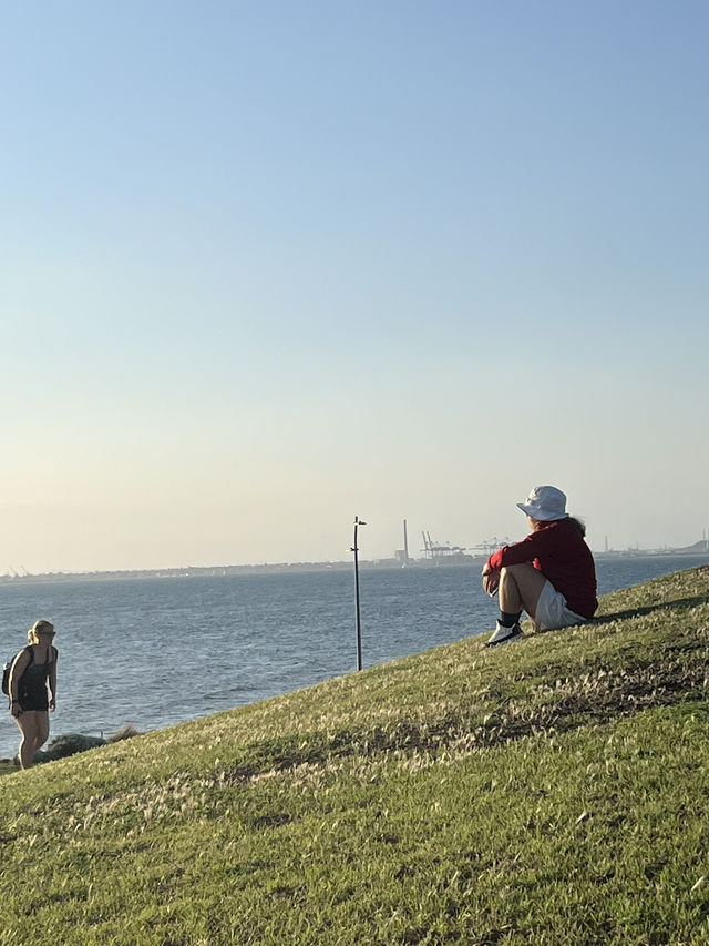 Point Ormond – A Seaside Escape in Melbourne 🌅