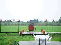 คาเฟ่ร้านอาหารซีฟู้ดวิวทุ่งนารางรถไฟ
