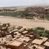 Desert Oasis: Exploring Ait Ben Haddou's Ancient Charm