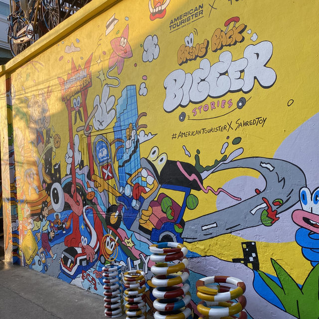 BKK Like a Local: Coffee, Art & Bars