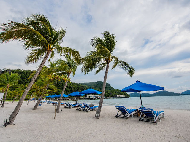 Langkawi's Emerald Jewel: A St. Regis Masterpiece