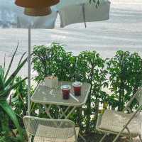 คาเฟ่ต้นเฟื่องฟ้าใหญ่ หัวหิน