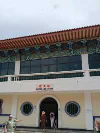 Peaceful Temple Views Without a Price Tag
