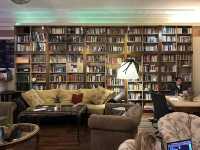 Exploring Berlin in vibey hostel
