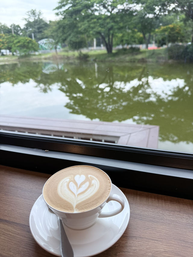 📍Sol bar at Lake คาเฟ่สายแคมป์ปิ้งที่ไม่ควรพลาด