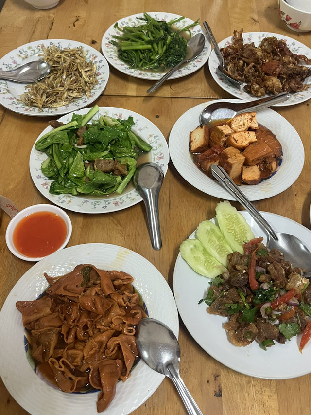 Exploring the foods in Ranong