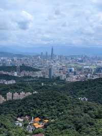 Serene views of Taipei from Bishanyan Temple