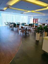 Explore Muar's Central Comfort: Classic Hotel - Your Gateway to Town & Taste!