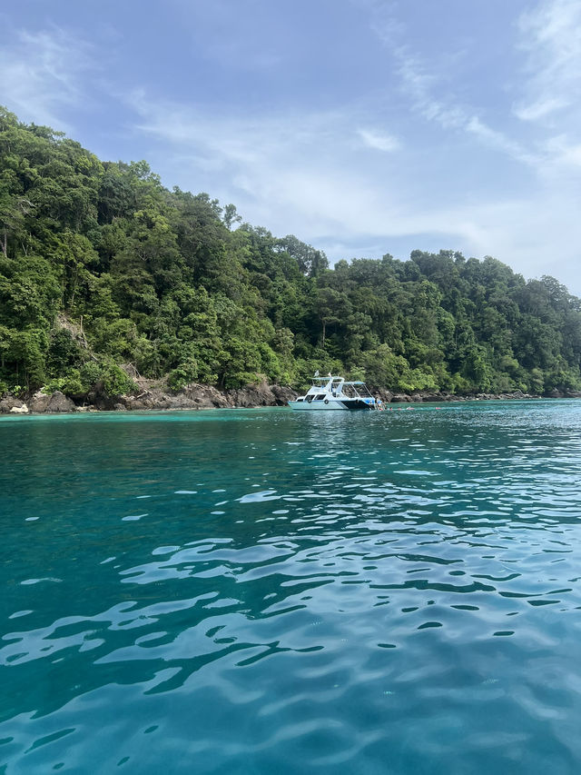 Redang island: Beautiful and magnificient island escape