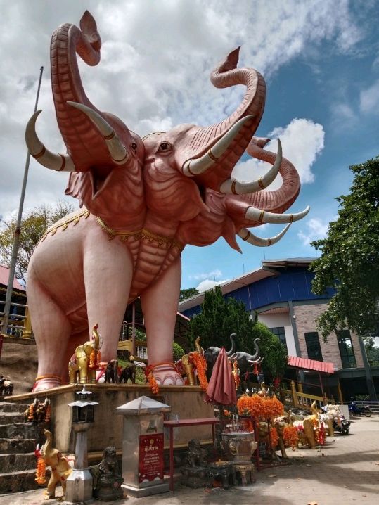 เงิน1ใบแดงได้ชมวิวสุดอลังการไหว้พระขอพรที่ หาดใหญ่