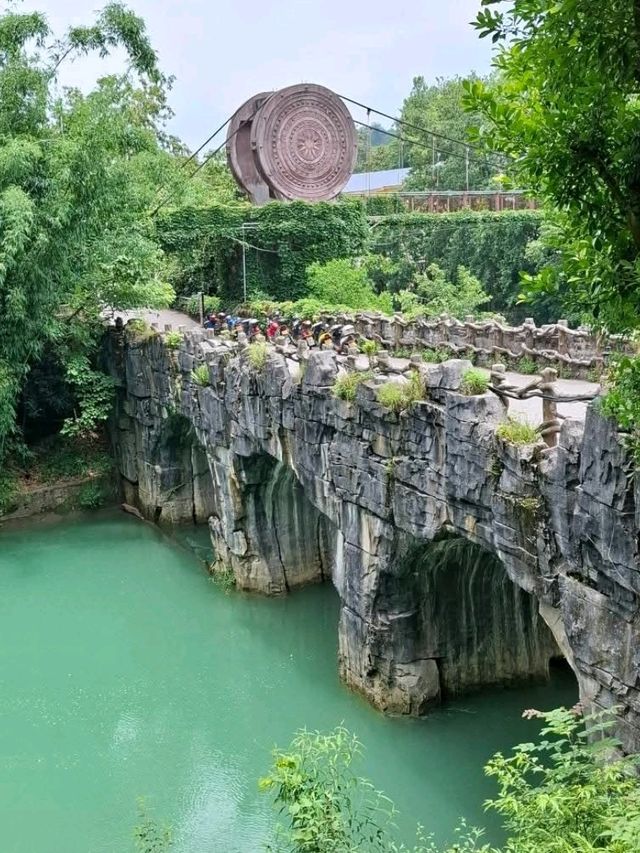 人間藍寶石