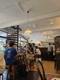 ♡ GIMBOCHA ♡  🚋 Cafe ใกล้ BTS
