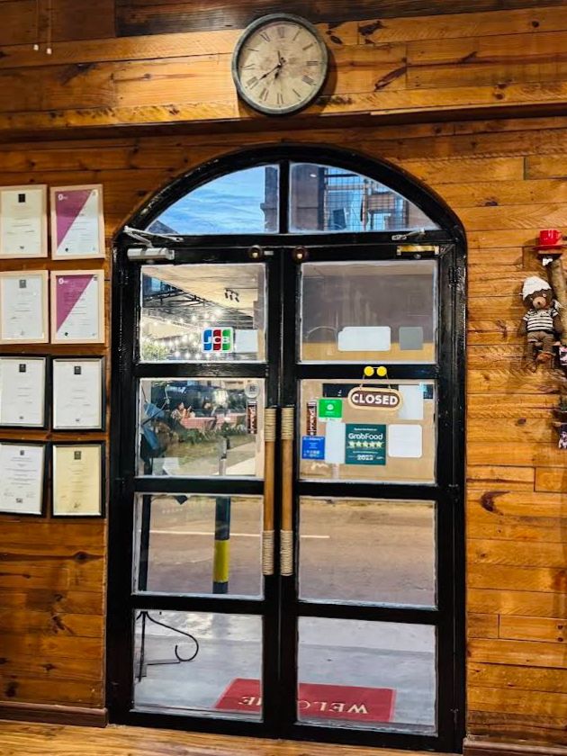 It’s more than just a café—it’s a little pocket of comfort in the heart of the city