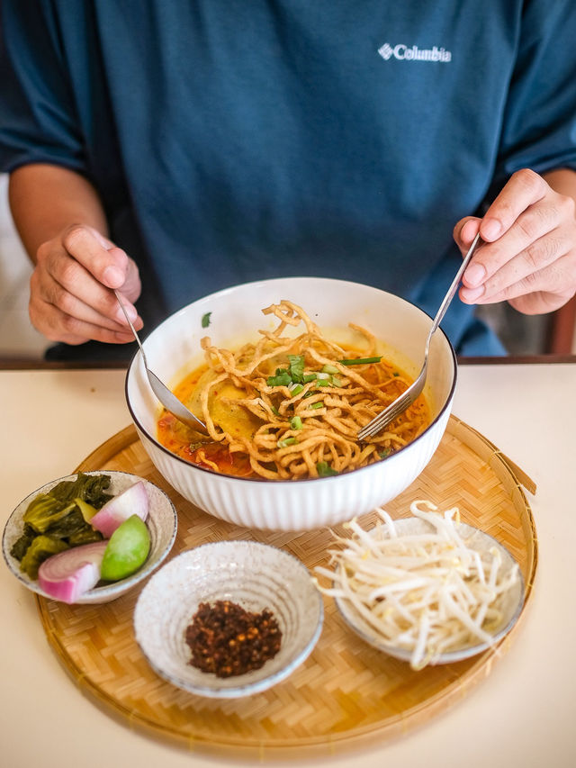 ร้านอาหารเฮือนลำ ปักหมุดอาหารเหนือเจ้าดังหัวหิน
