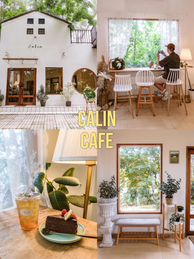 Calin Cafe คาเฟ่บ้านสีขาวในสวน ที่น่ารักมาก
