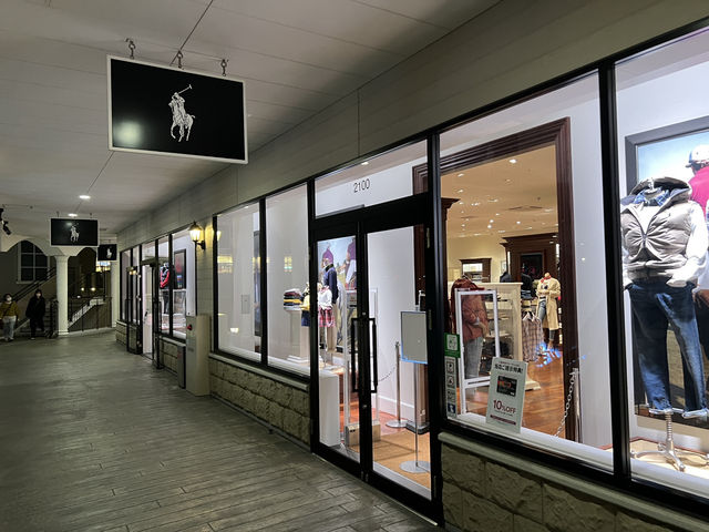 🛍️🎄 Festive Finds and Premium Picks: A Relaxed Day at Sendai Izumi Outlets