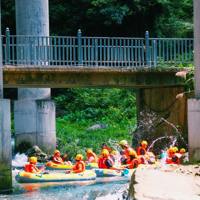 中國福建泉州安溪志閩龍門漂流遊玩攻略，適合夏天打卡