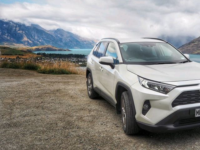 Mountains, Lakes &… Bras? A Quirky Road Trip in Queenstown