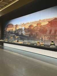 Exploring thousands of years of history while waiting for flight