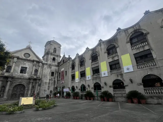 ประสบการณ์การเยี่ยมชมโบสถ์ซานอากุสตินในกรุงมะนิลา