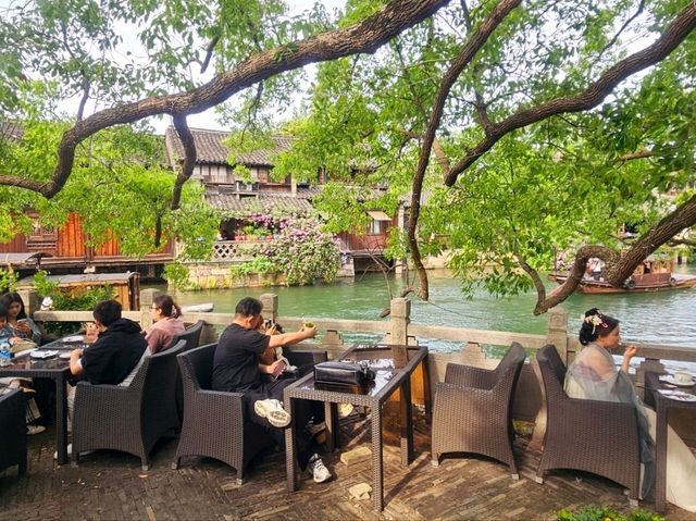 I refused to leave after visiting such a beautiful ancient town, Wuzhen