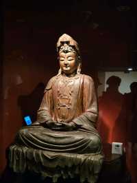 台北故宮展〔慈悲與智慧〕，展現宗教雕塑藝術