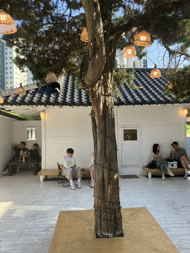 예쁜 한옥과 자연 속 여유를 즐길 수 있는 용인 고메커피!