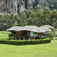 ที่พักแนะนำในกระบี่ tinidee hideaway tonsai beach 