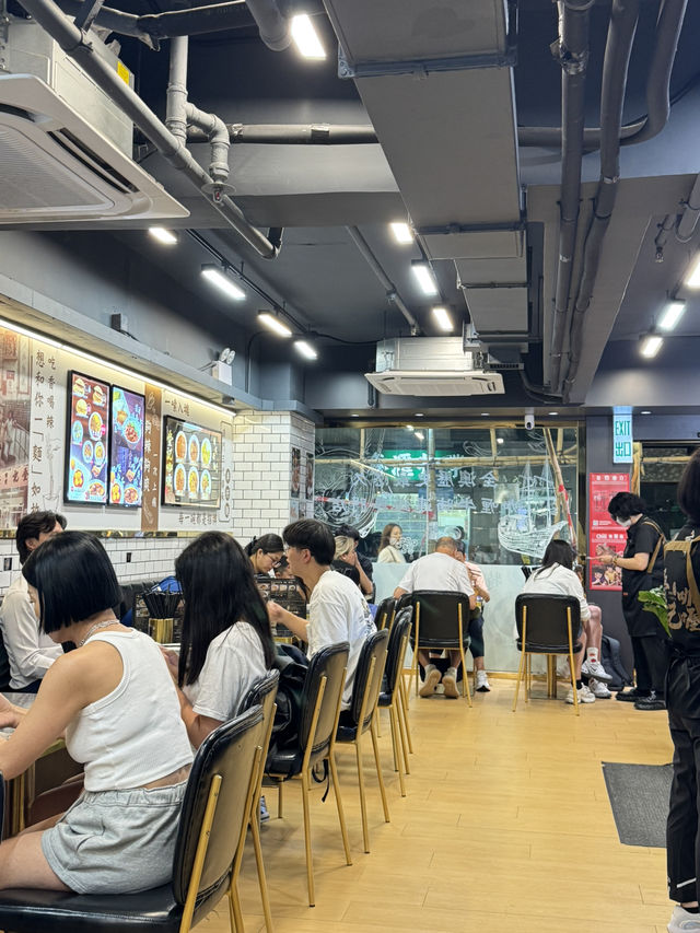 佐敦疊記：食過會上癮的澳門🇲🇴葡式咖喱牛腩河！