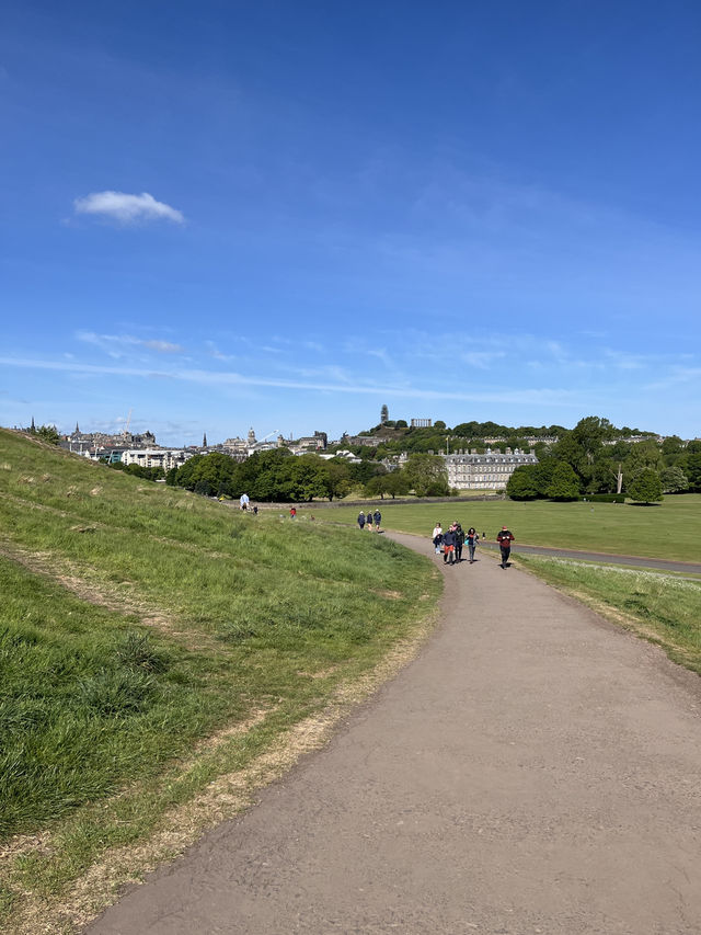 亞瑟王座 arthur’s seat 