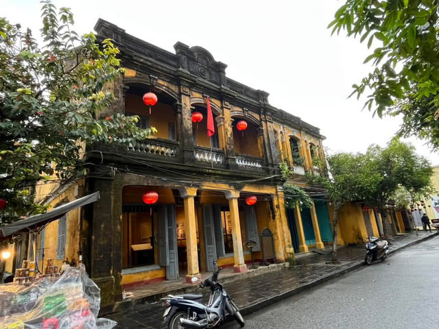 🟡✨ Hoi An Old Town – Vietnam’s Lantern-lit Heritage Gem