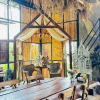 🕍 Let Me Tell You Our Story Cafe💒