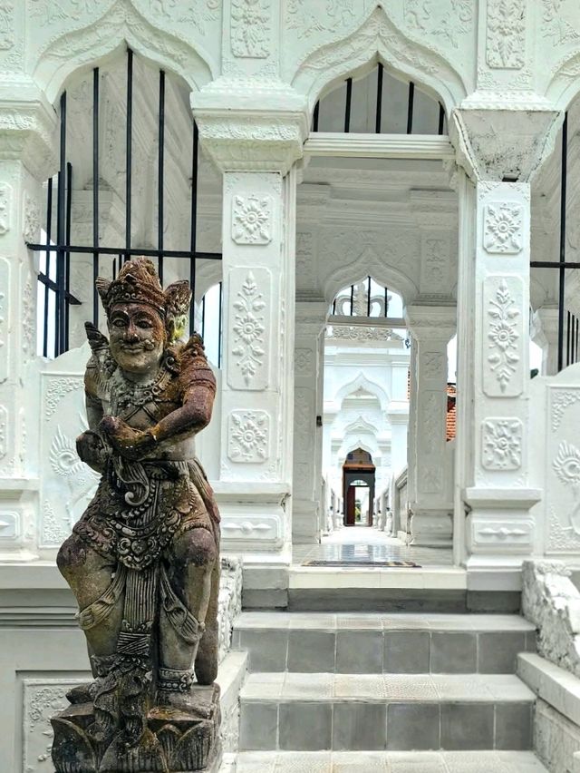 Reflections of Royalty: Taman Ujung, Karangasem