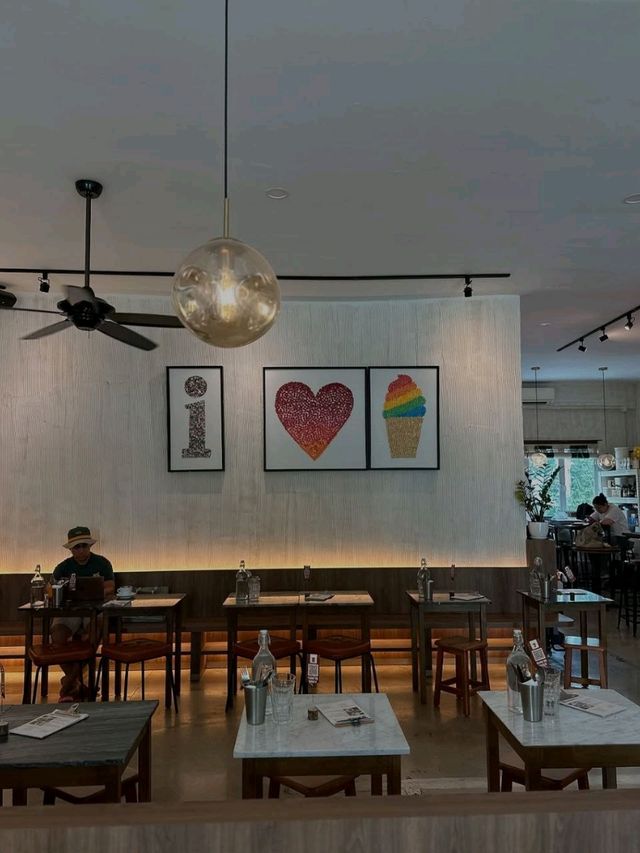 ODDITY CAFE Singapore
