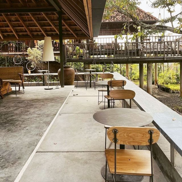 Hidden Gem Cafe in North Bandung