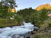 挪威 | Fossevandring Geiranger 擁有絕佳視野的峽灣瀑布