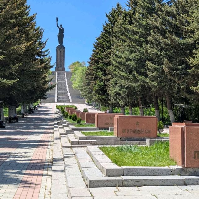 Old Souls & Artsy Streets in Gyumri