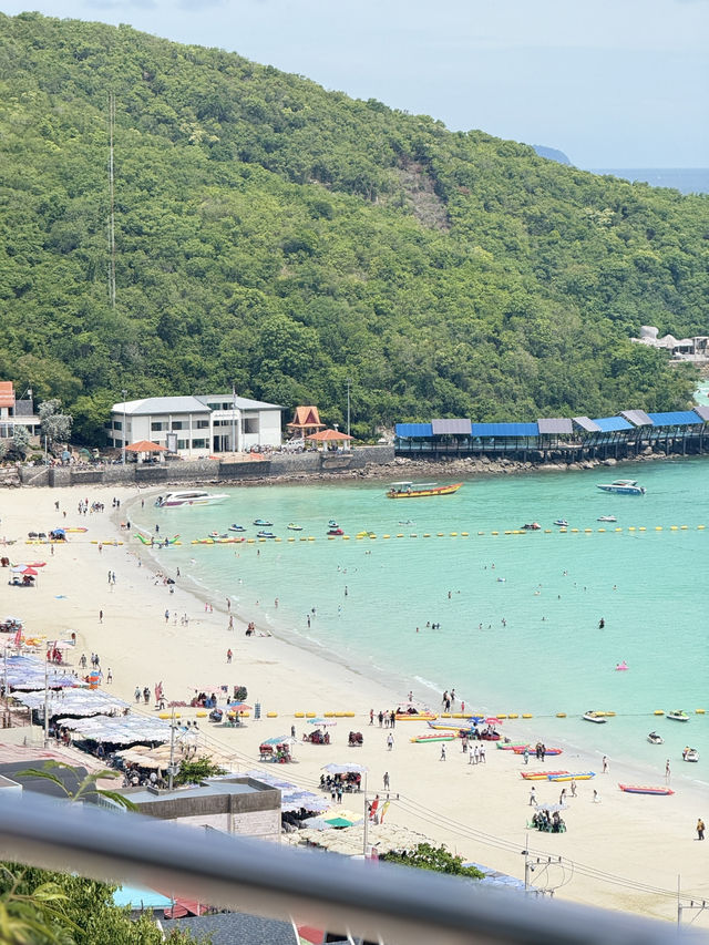 เที่ยวเกาะล้าน  ต้องมาตาแหวน  น้ำทะเลใสมากกกกก