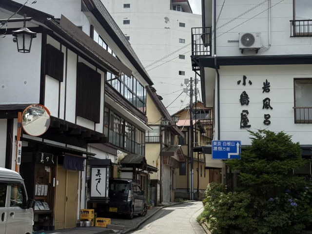 Kusatsu Onsen: Chillin' in the Mountain Hot Springs! ♨️🇯🇵