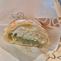 크로아상 맛집 Lviv Croissants