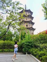 泉州開元寺參觀指南：千年古剎打卡攻略，悟空取景地與雙塔冷知識
